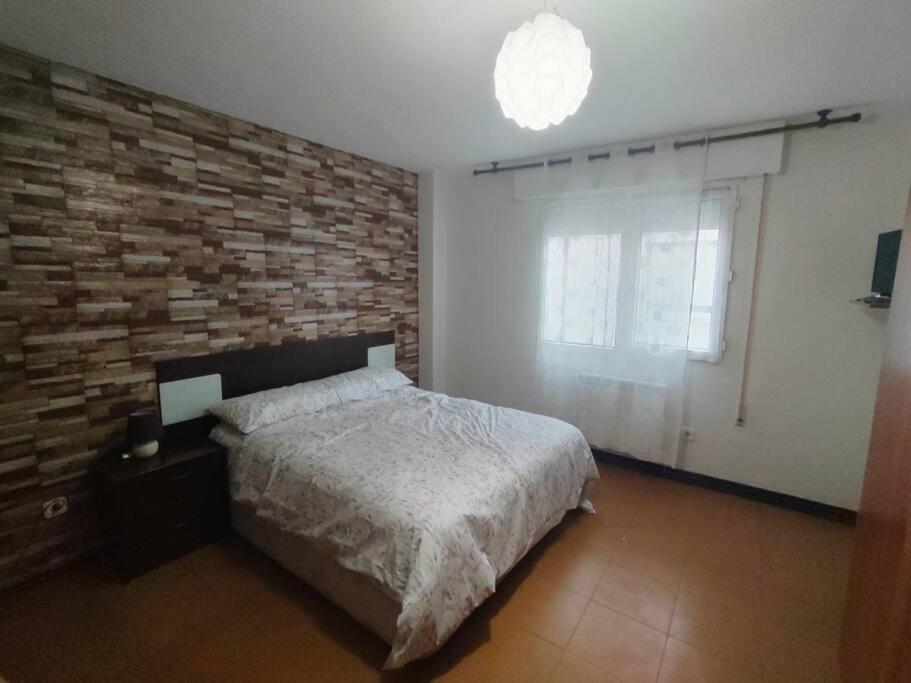 Ferienwohnung Piso En Ajo Con Piscina Comunitaria Exterior foto